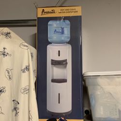 Avanti Hot And Cold Water Dispensor