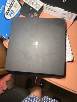 PS4 slim