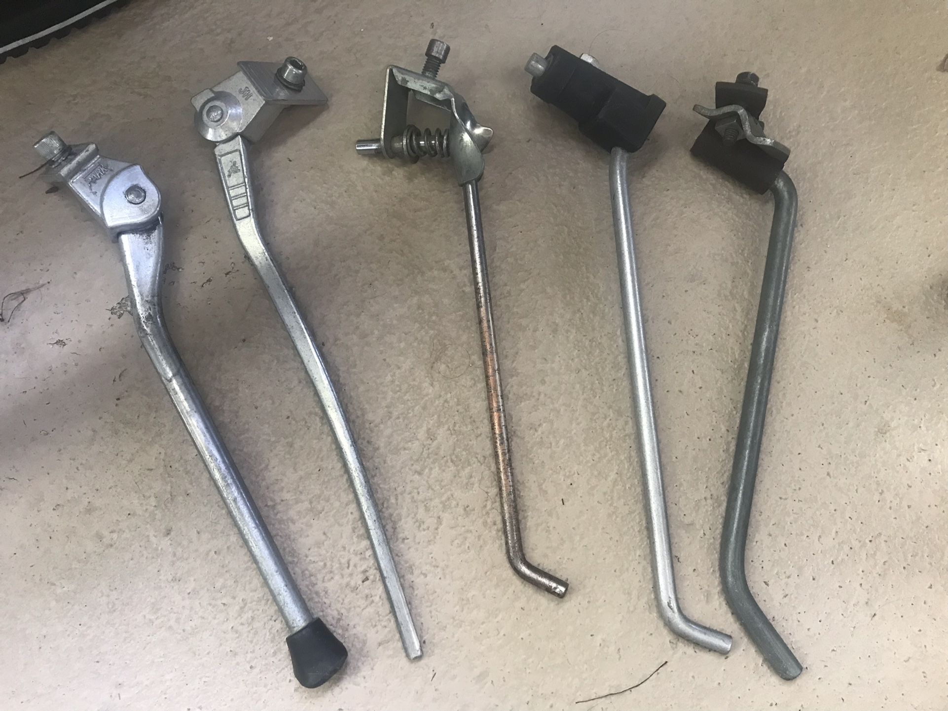Bicycle Kickstands
