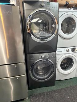 Electrolux washer & dryer