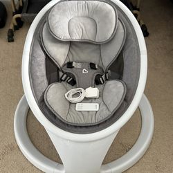 Munchkin Baby Swing