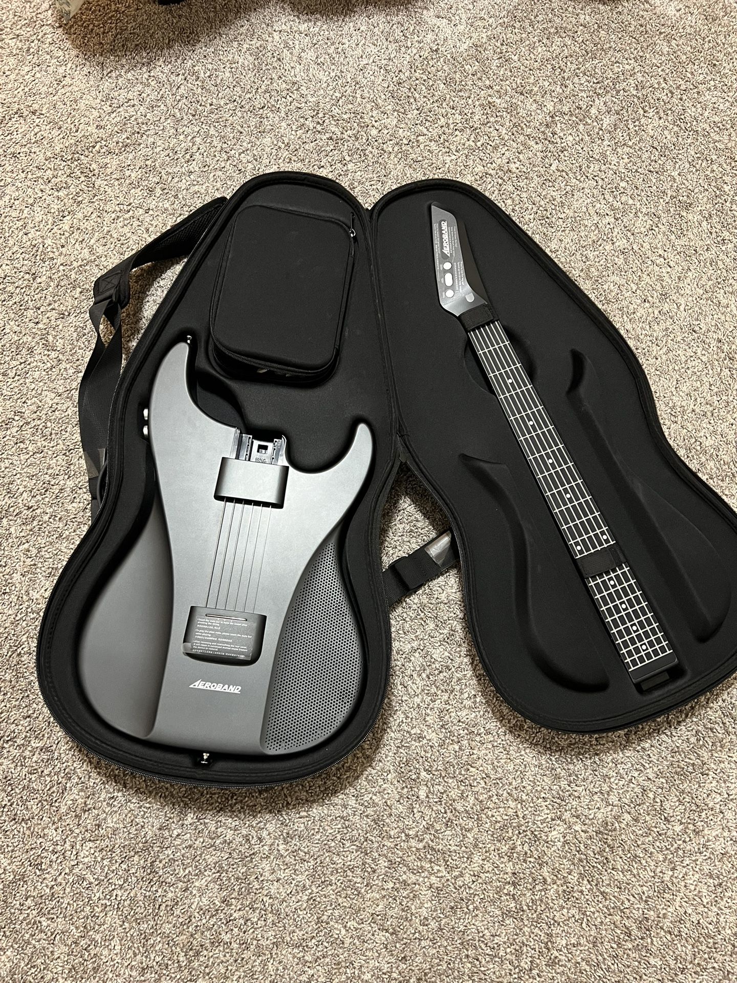 Aeroband Guitar