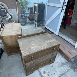 Small Chester Drawers