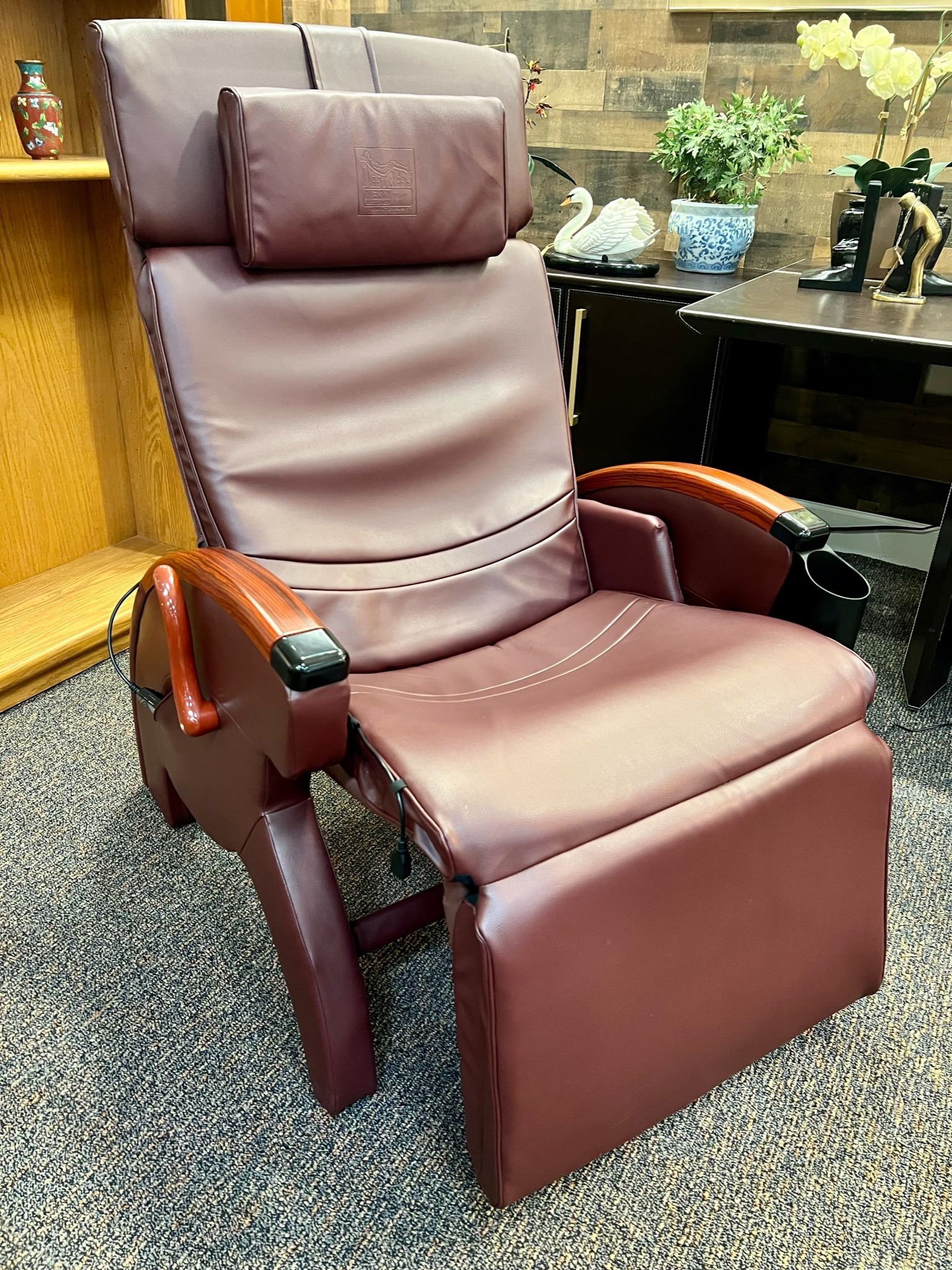 Tony Little Inversion Recliner with Massage and Heat for Sale in Gilbert AZ OfferUp