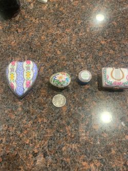 Some rare trinket/ pill box porcelain France prices listed below