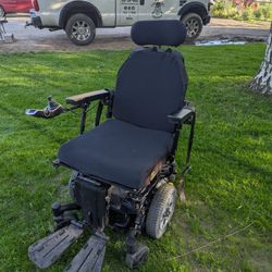 Big Man Reclining Chair With Wheels