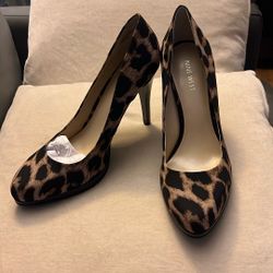 Size 8 Pump