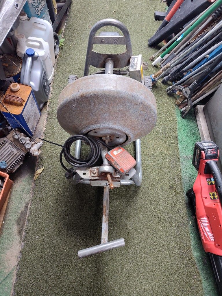 Gorlitz Go 50 Plumbing Snake Machine 80f for Sale in Los Angeles, CA