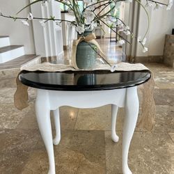 Farmhouse End Table 