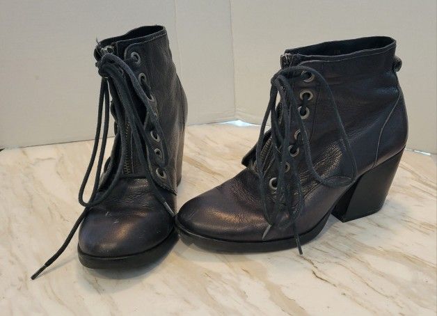Kork-ease Black Leather Boots