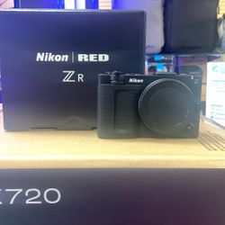 Nikon ZR. Open Box 