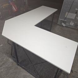 L Shaped Desk