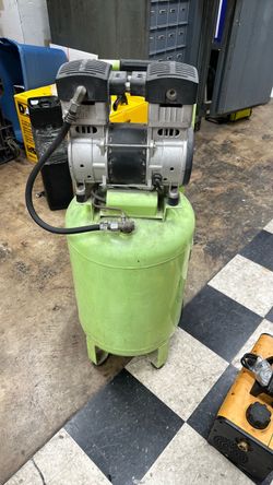 Air compressor