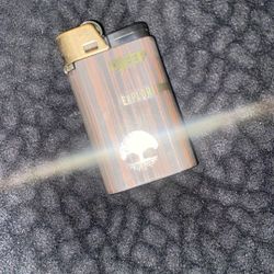 Hardwood Copper Lighter 