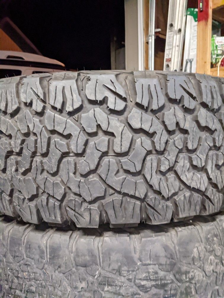 Buy 2, Get4! BFG All Terrain T/A KO 305/65R18 for Sale in Everett, WA ...