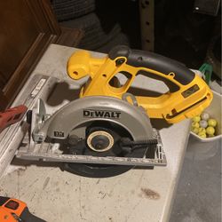 Dewalt Cordless Circular Saw