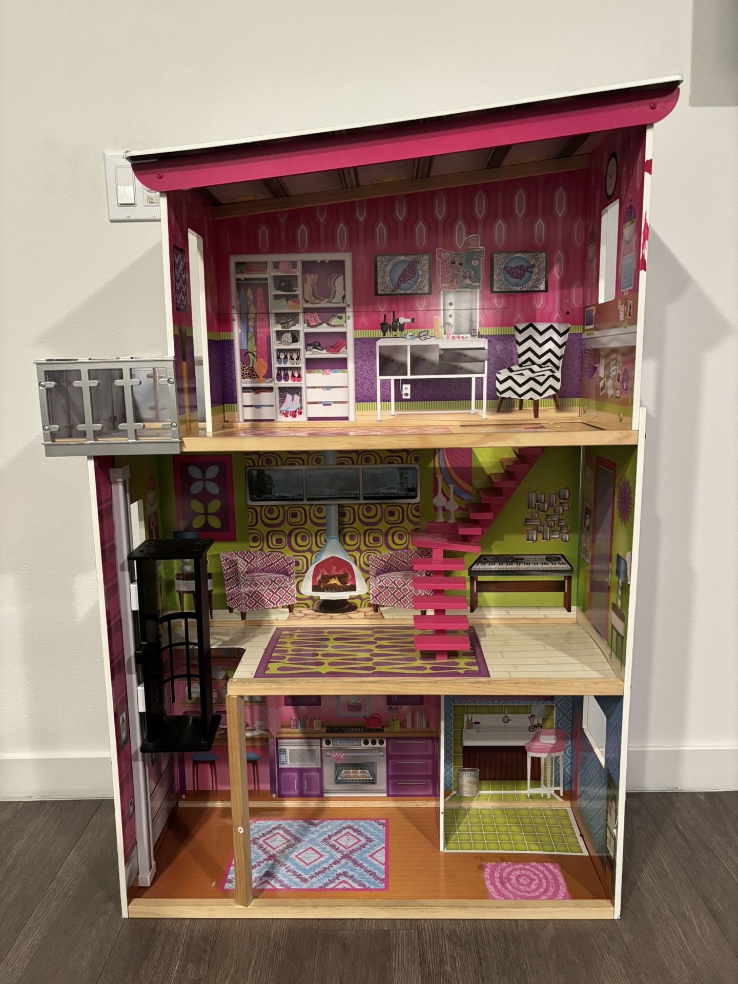 Barbie Dream House with Working Elevator