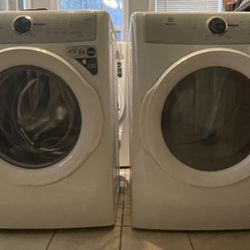 Electrolux Washer & Dryer Set