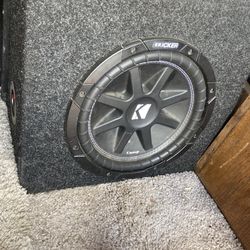 10 inch kicker with box like new