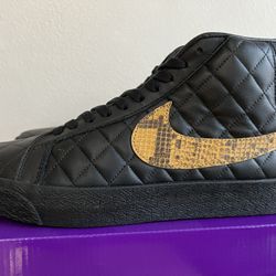 Nike SB Blazer Mid Supreme Black Size 11 Mens