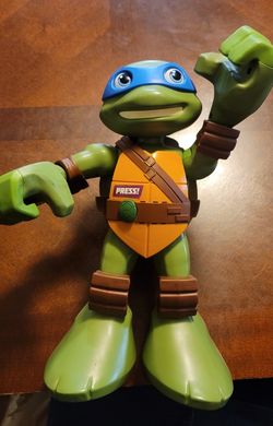 12" Leonardo Talking Action Figure 