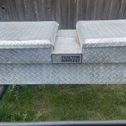 Pickup Tractor Supply Toolbox 