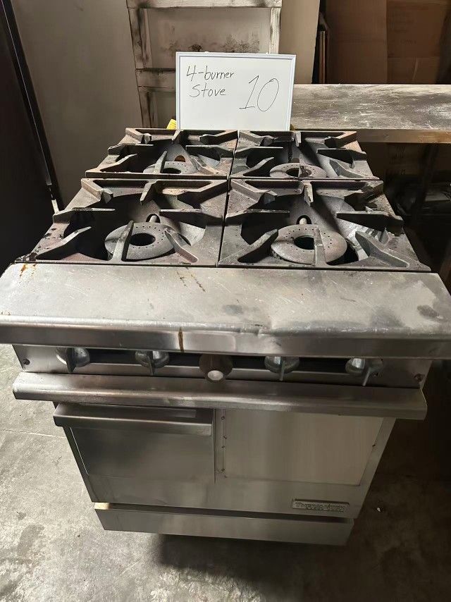 NSF Certified 4 Burners Commercial Kitchen Stove With Oven