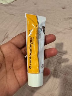 Cremoquinona 4% Hydroquinone Cream 30g