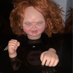 Ultimate Chucky head And hands