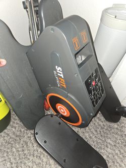 Compact Seated Elliptical