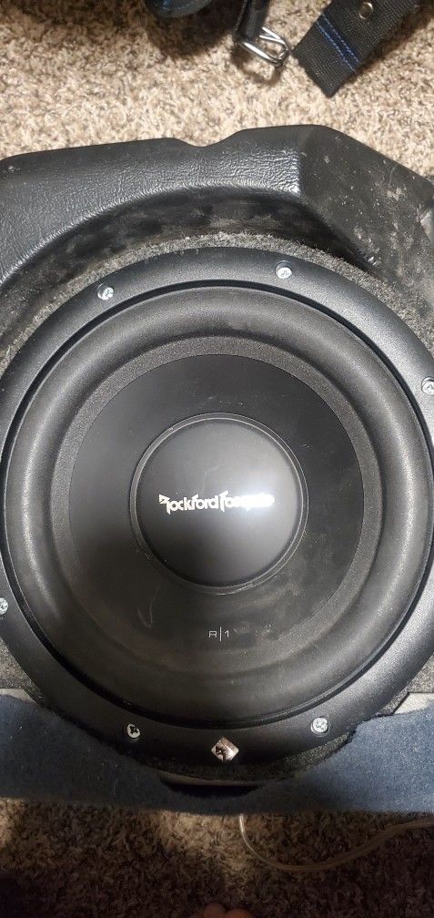 Rockford Fosgate 10" Subwoofer In Custom QLogic Box (Price Dropped For Last Time)