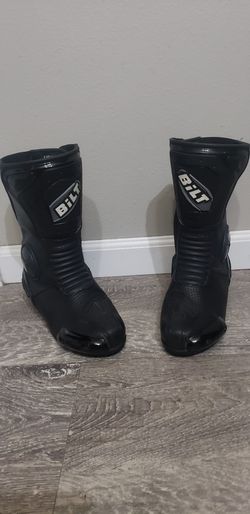 Women's leather riding boots size 7