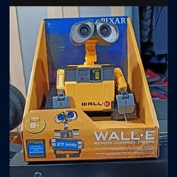 Disney / Pixar Wall-E  R/C Remote Control Robot