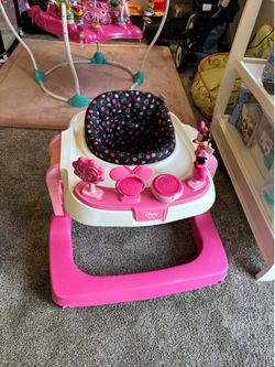 Minnie Mouse Walker