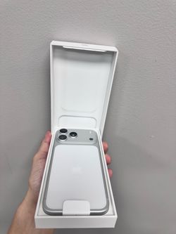 iPhone 17 Pro Max AT&T