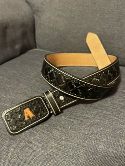 Cinto Cincelado a Mano De 2” De Ancho $120