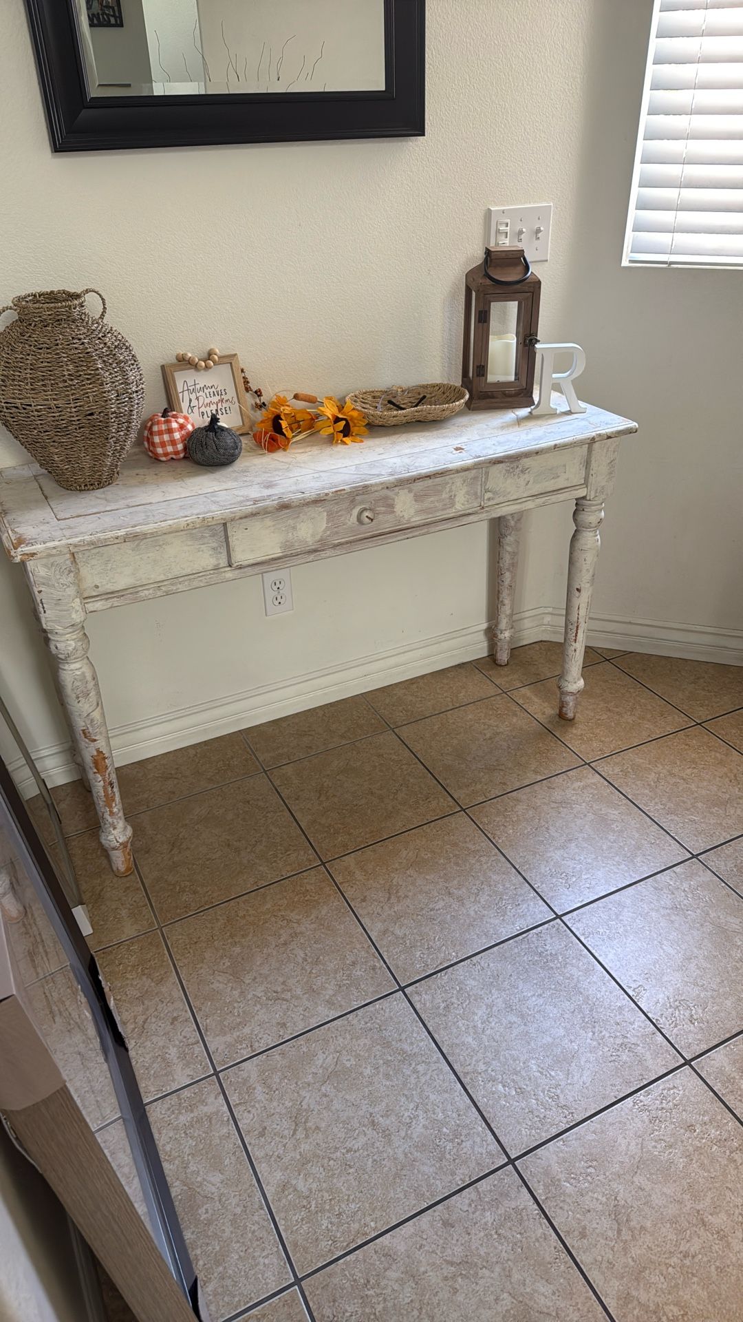 Antique White Vintage Console Entryway Sofa Table