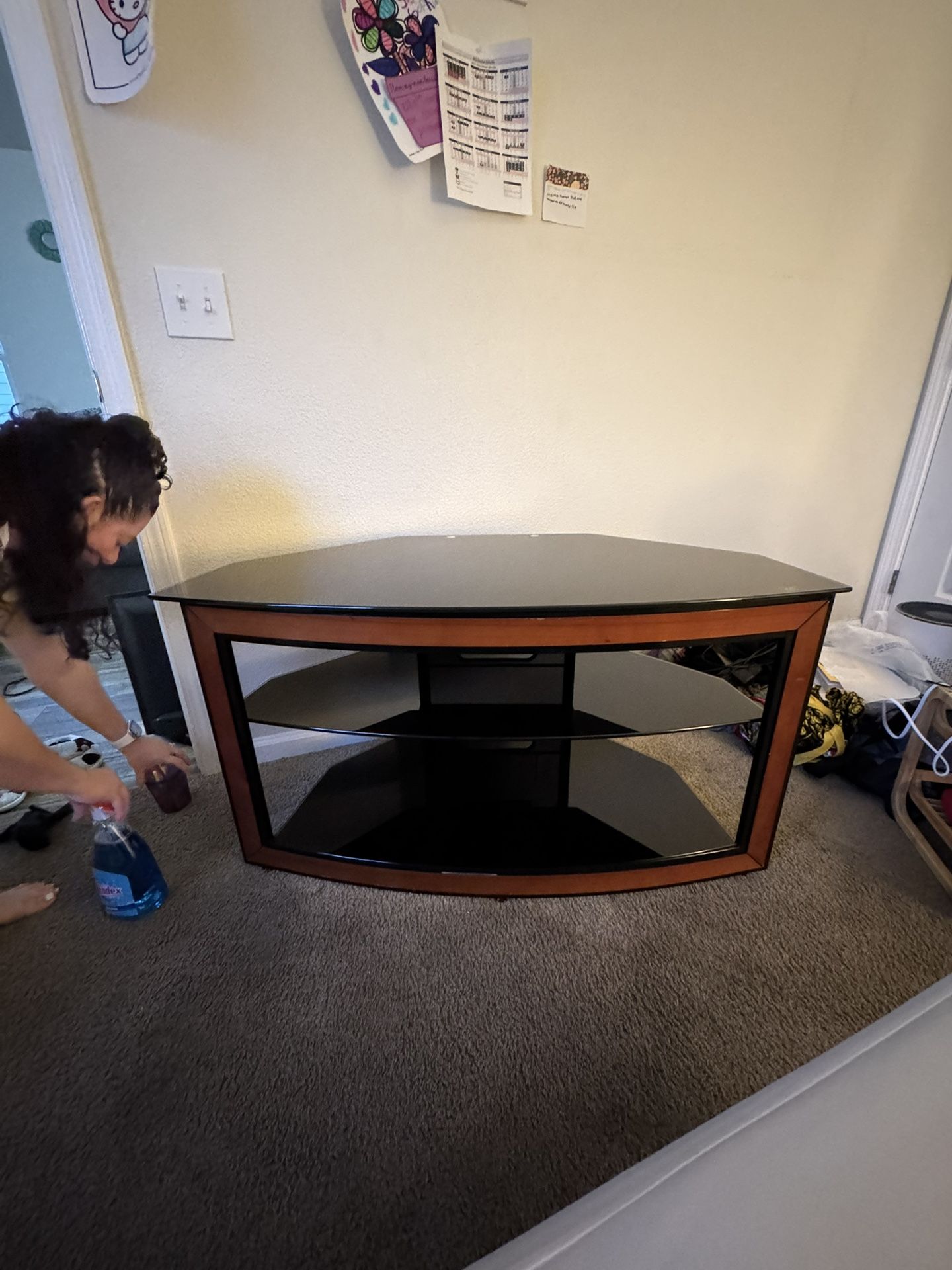 Tv stand