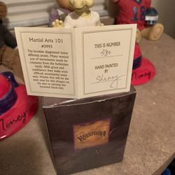 Krystonia Figurine Martial Arts 3993 with BOX