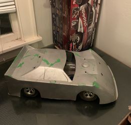 Traxxas 2wd Slash Late Model