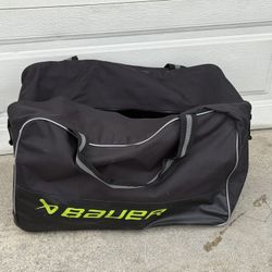 Bauer Rolling Hockey Bag
