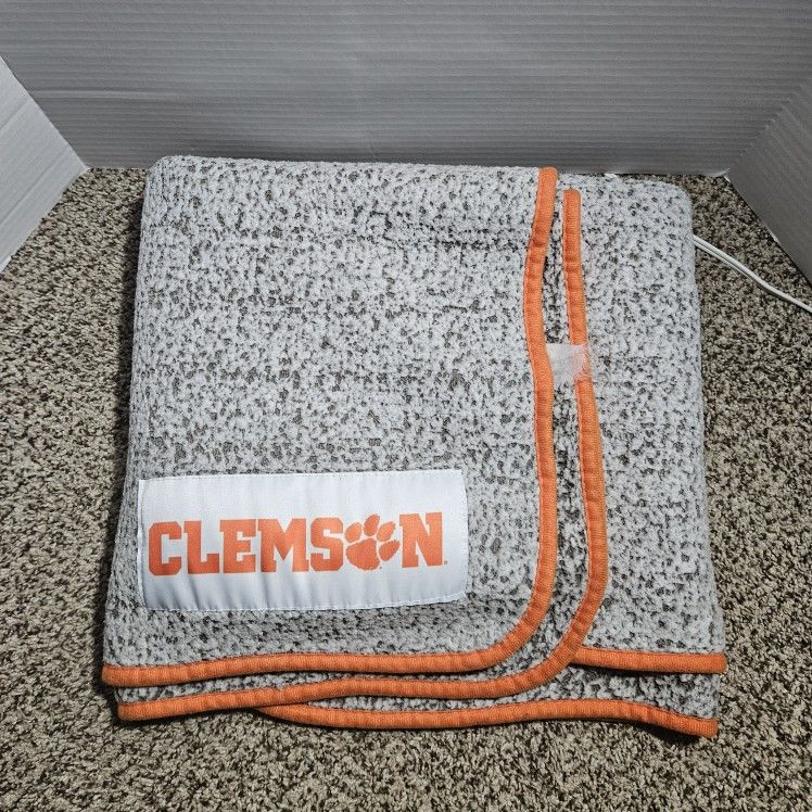 Clemson LogoBrands Blanket Grey Fleece