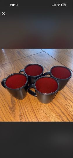 Set of 4 black coffee mugs