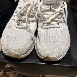 Women’s Nike Running Shoes Size 9 Women