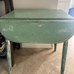 Reclaimed Wood Antique Table With 2 Leaves