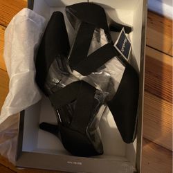 Brand New Life Stride Black Heels