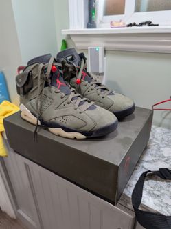 Travis Scott 6 size 12