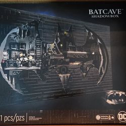 Lego Batcave Shadowbox 76252 Batman Sealed