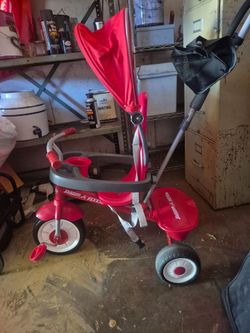 Radio flyer stroller
