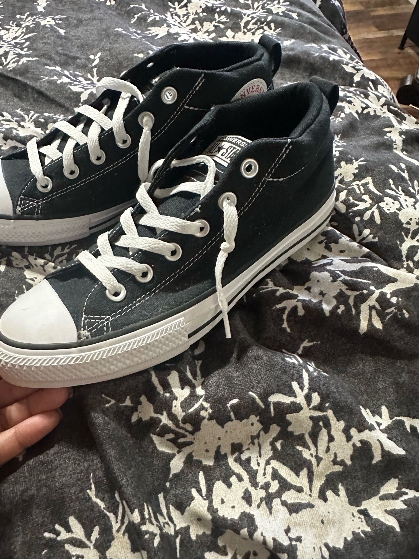 Converse 6.5 new no box